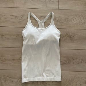 LULULEMON EBB TO STREET TANK